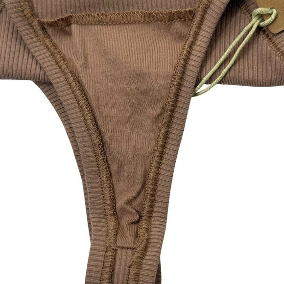 SKIMS Soft Lounge Rib Dipped Thong Team USA Sienna Medium - Picture 5 of 9